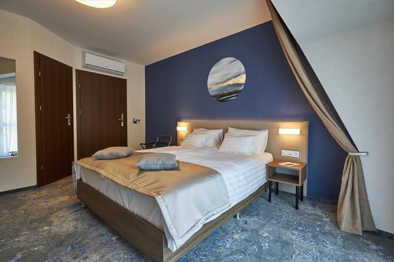 Hotel Crystal Hajdúszoboszló Εξωτερικό φωτογραφία