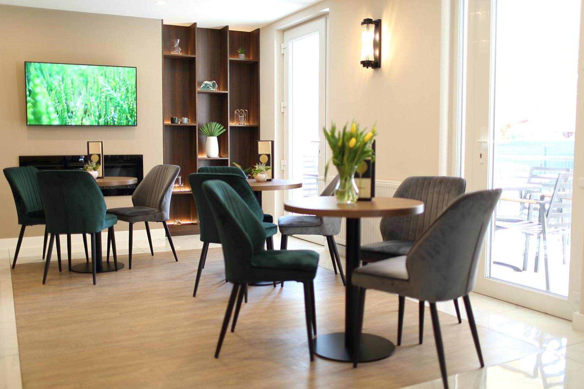 Hotel Crystal Hajdúszoboszló Εξωτερικό φωτογραφία