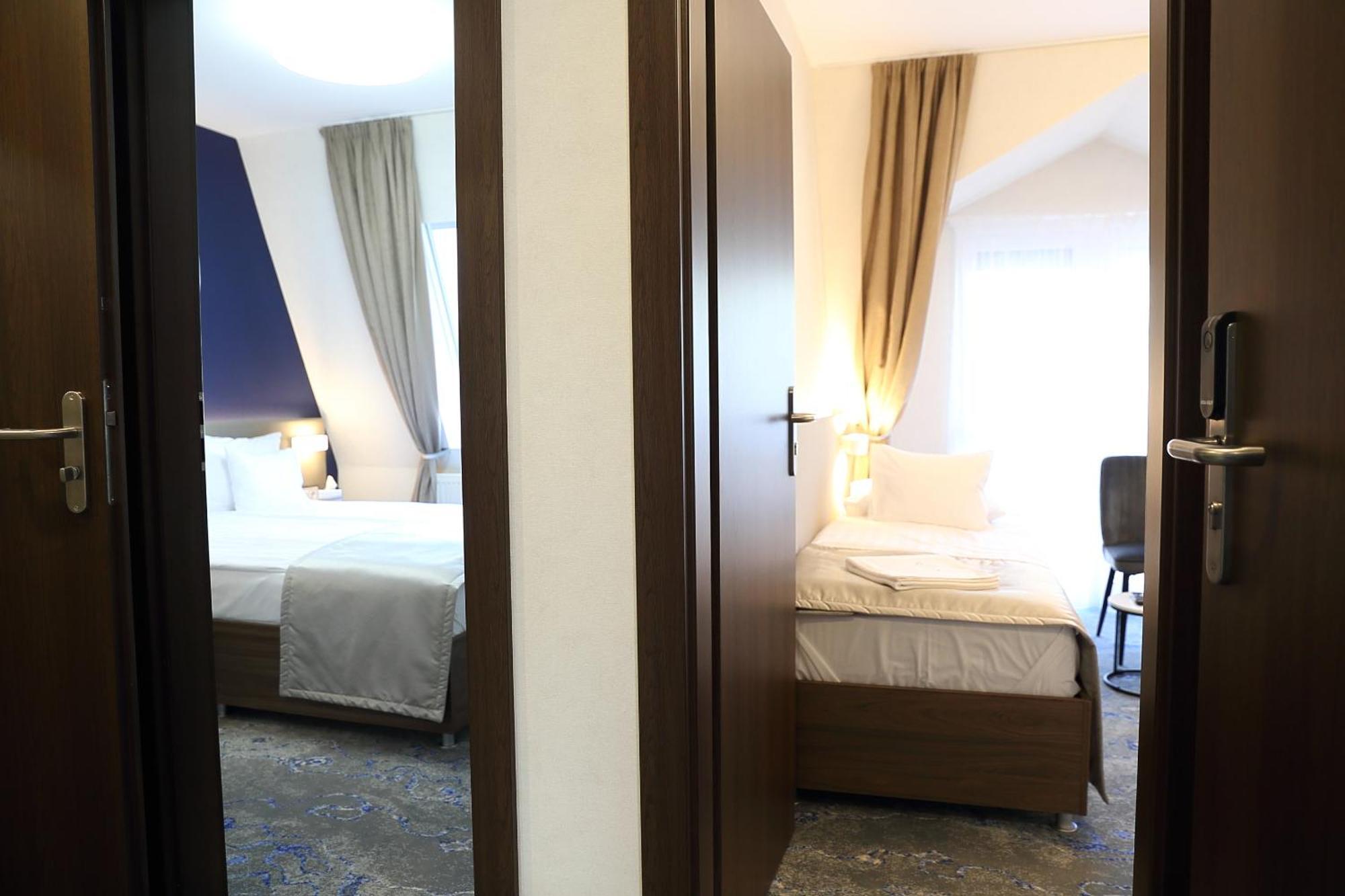 Hotel Crystal Hajdúszoboszló Εξωτερικό φωτογραφία