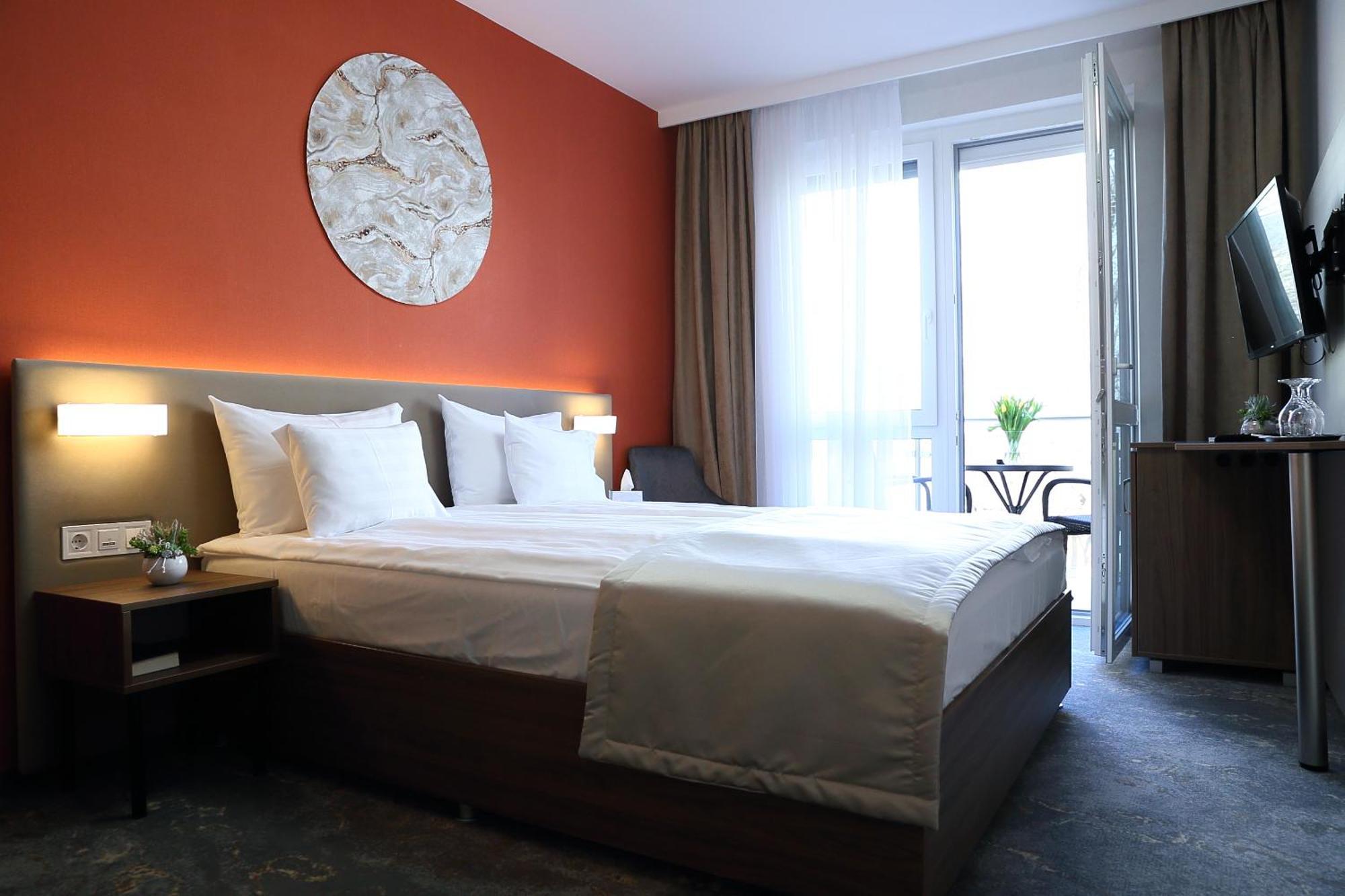 Hotel Crystal Hajdúszoboszló Εξωτερικό φωτογραφία
